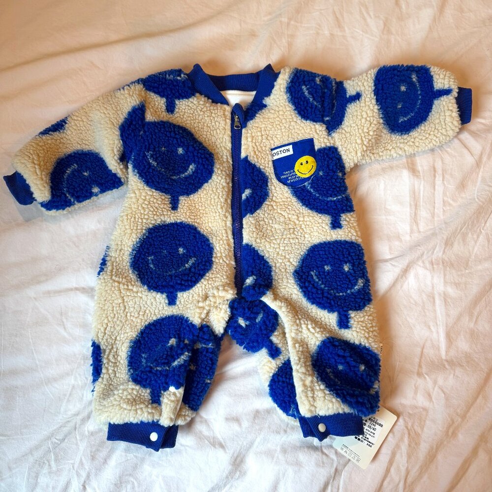 size 6 months baby snow suit